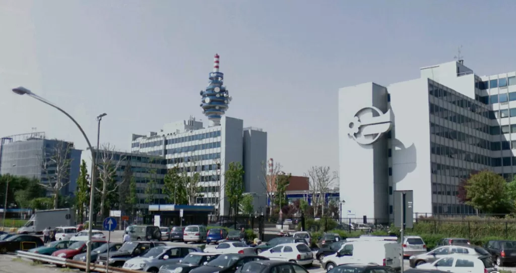 Mediaset Premium chiude il 31 luglio 2018, ma è una bufala