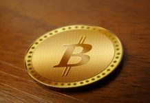 Criptovalute: Bitcoin riaccende gli entusiasmi, ma meglio essere cauti