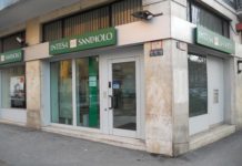 Crediti deteriorati, Intesa Sanpaolo sigla accordo strategico con Intrum