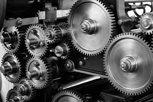 Dati Istat 2018 economia italiana, produzione industriale in discesa a luglio