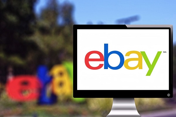 Pagare con PayPal, eBay scegliere piattaforma Adyen per il commercio elettronico