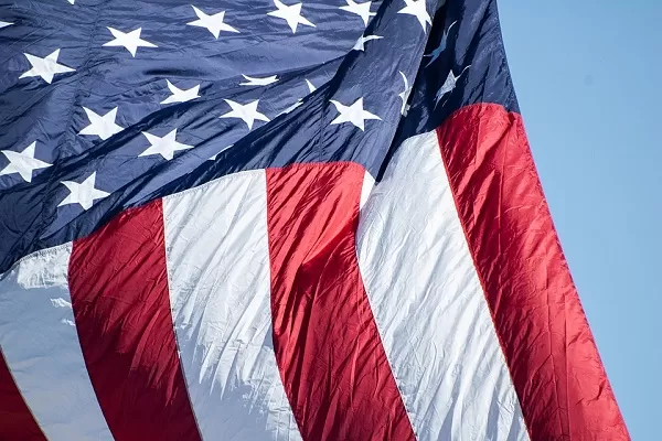 Tassi di interesse, costo del denaro aumenta negli USA